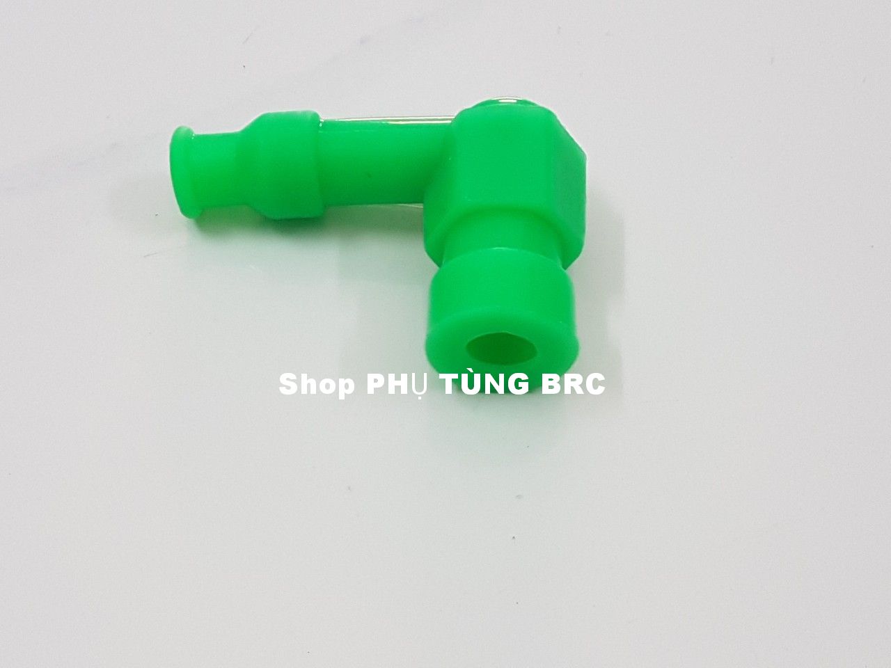 Đầu chụp bugi bằng nhựa dẽo chống nước ( SL: 1 cái)