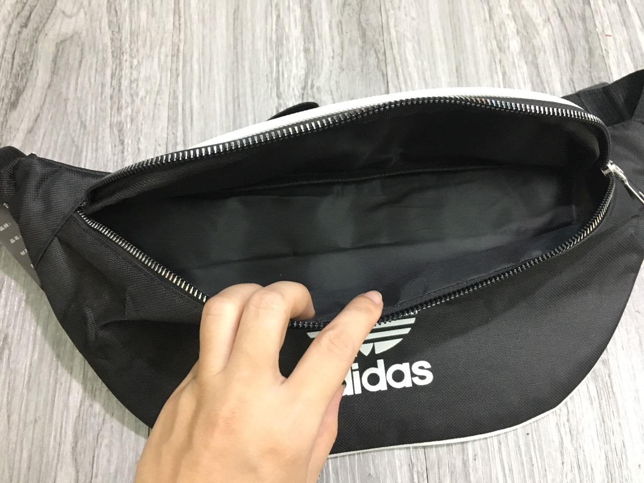 Túi bao tử ba lá viền trắng