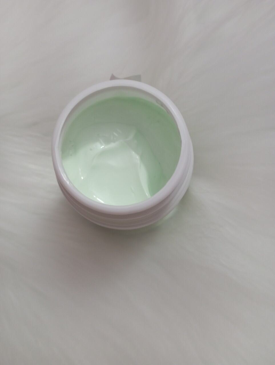 KEM KÍCH TRẮNG BODY BƯỞI