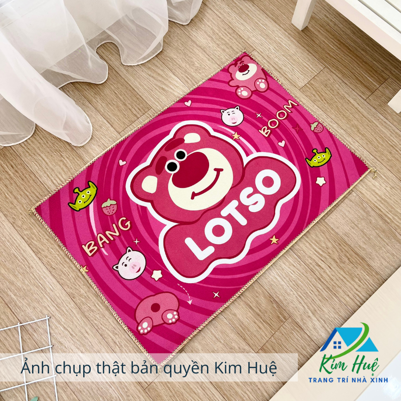 Thảm lau chân nhà tắm, thảm chùi chân gấu dâu Lotso 3d nhà bếp chống trơn trượt thấm nước giá rẻ 40x60cm Kim Huệ