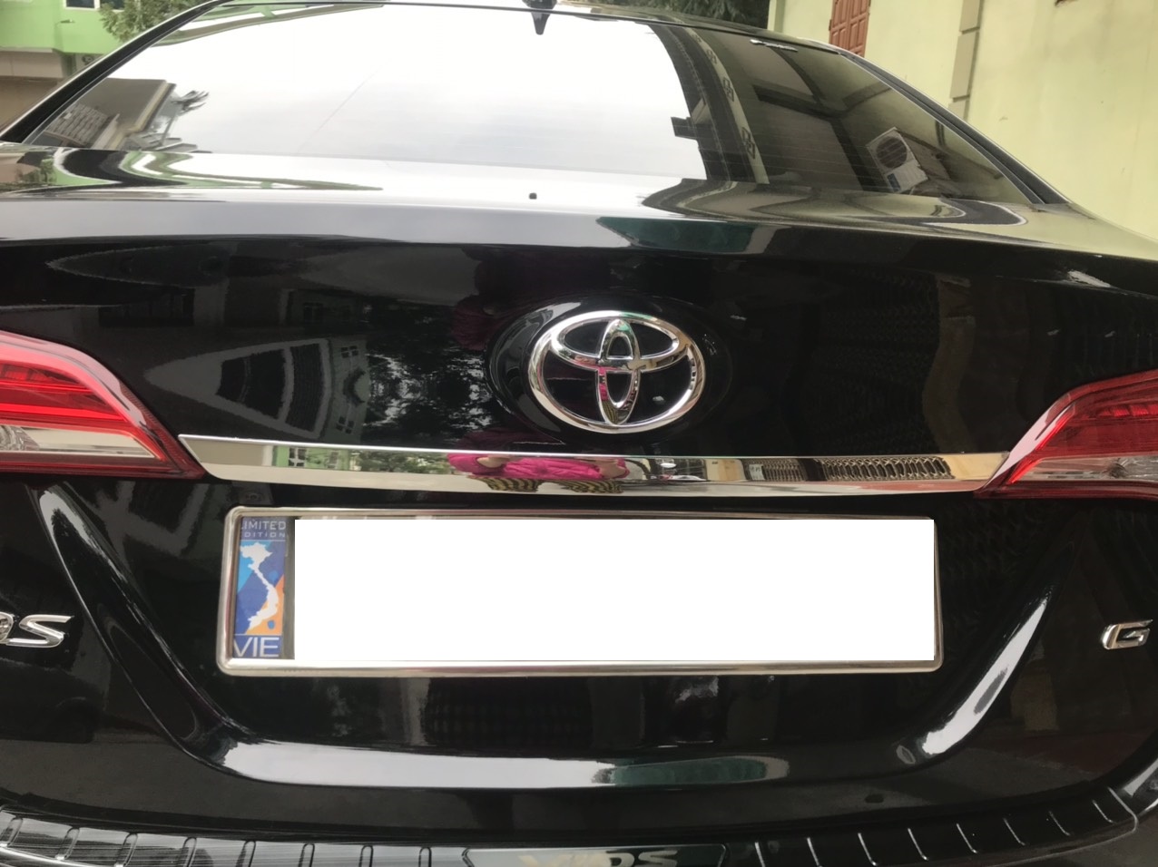 Ốp tay mở cốp toyota vios 2019-2020