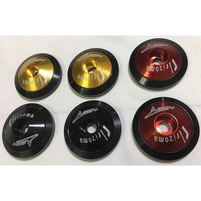 Núm gương, bịt chân gương Rizoma Sh