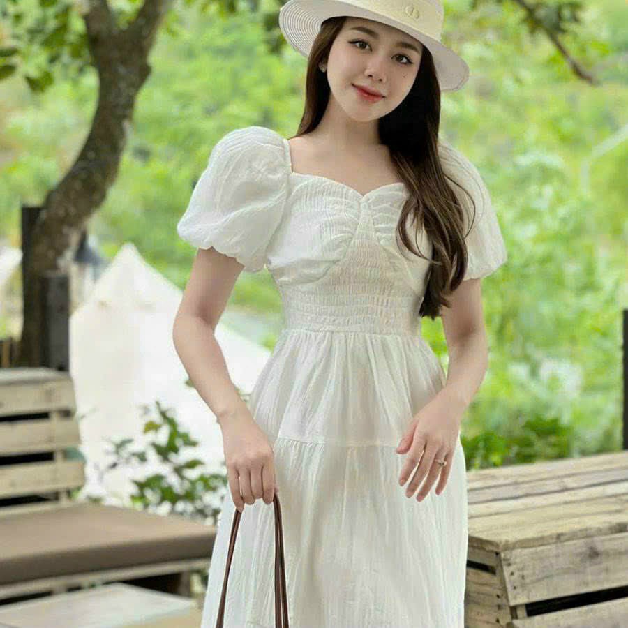 Đầm dự tiệc nữ, cổ tim, tay phòng , kiểu váy sang trọng