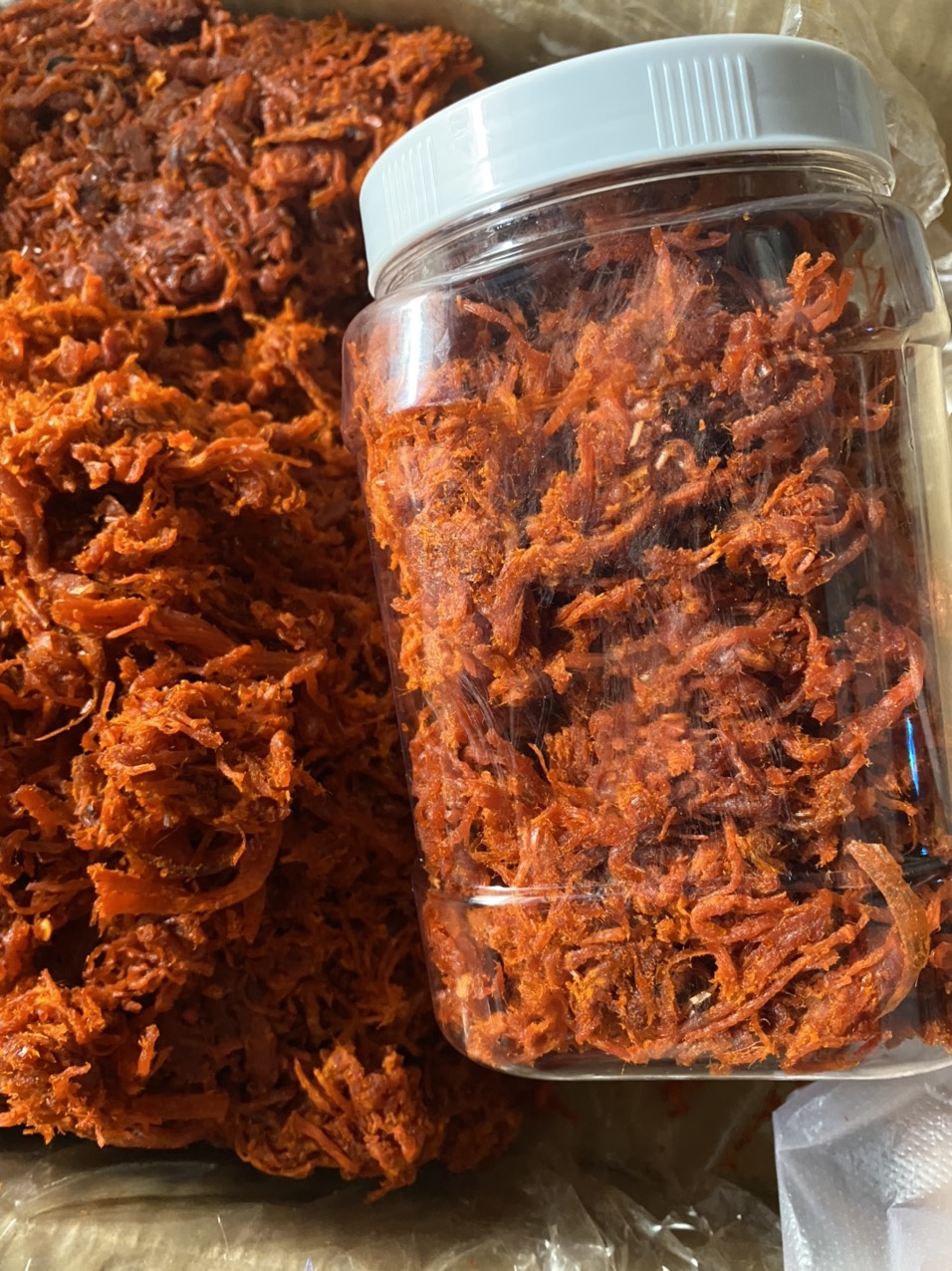 100gram thịt bò khô sợi thơm ngon (Khô heo giả bò)