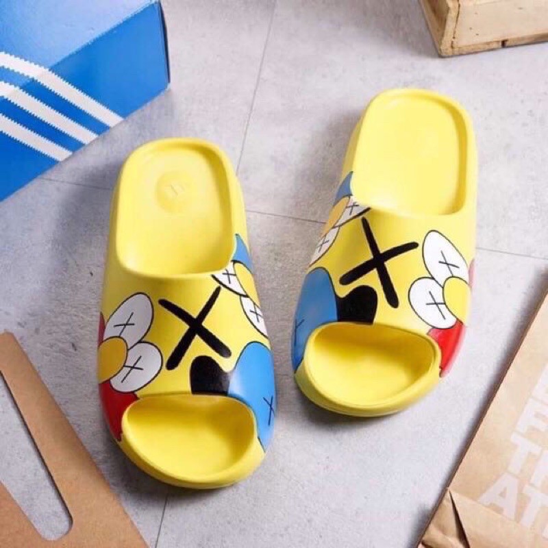 [HCM]Dép Nữ YZ Slide kaws siêu hót