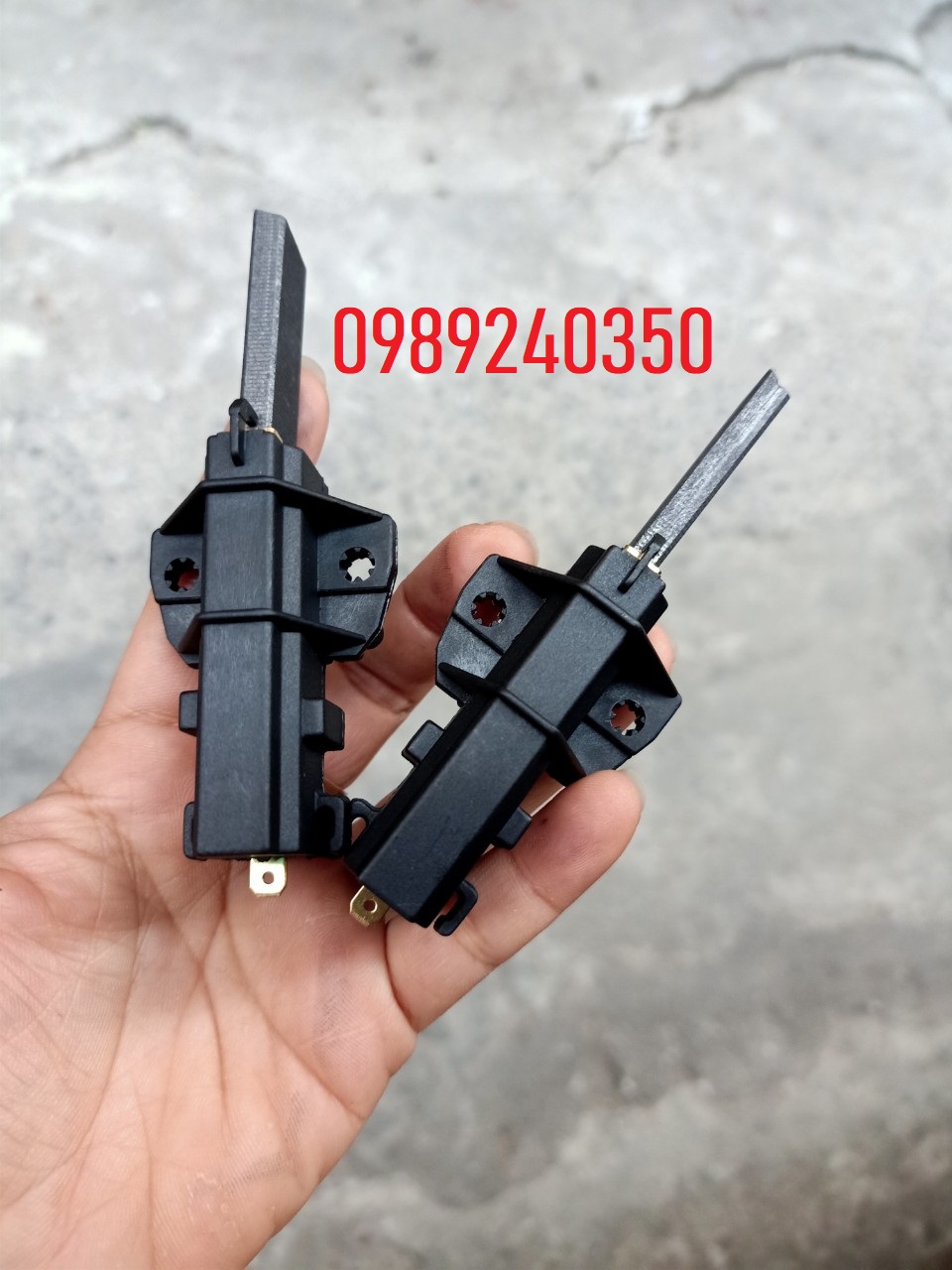 Đôi chổi than máy giặt electrolux 85761, 85661, 85752, 85662, 10741, 10751, 12732