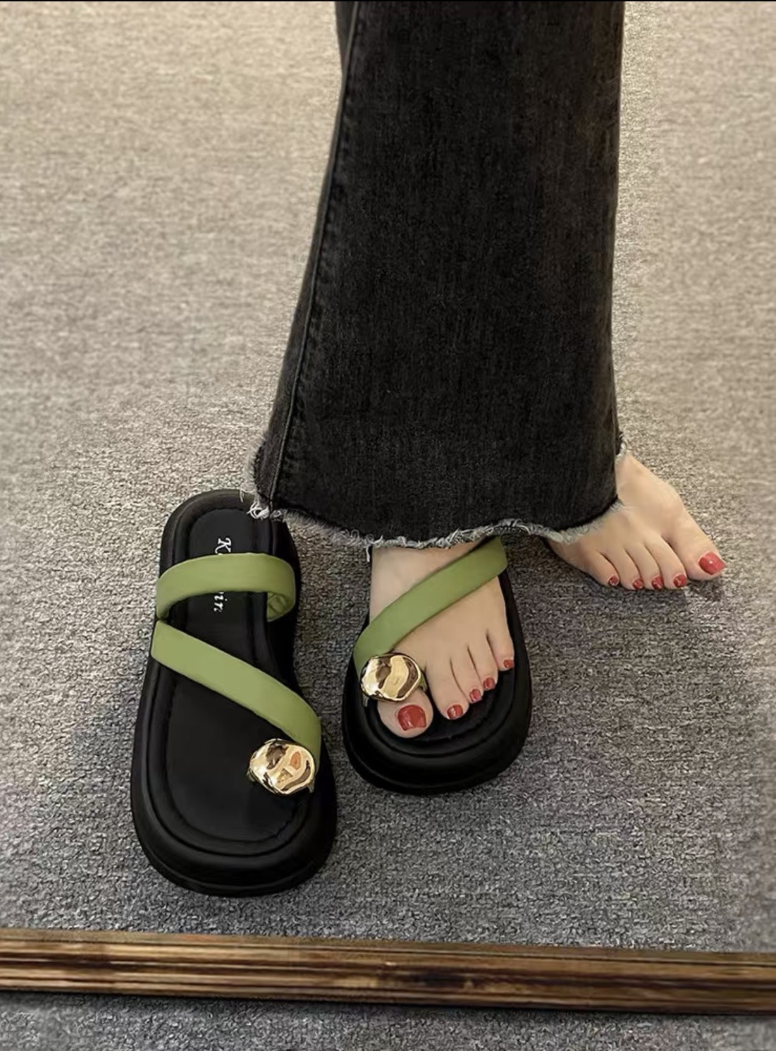 Dép nữ đế bánh mì 7 cm MINSSO chất êm cực bền