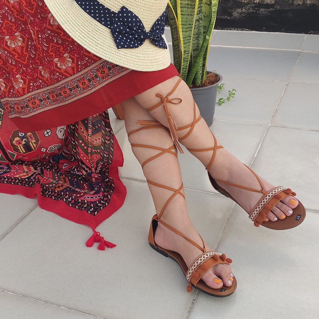 Giày Sandal Phong Cách Boho - tuamới