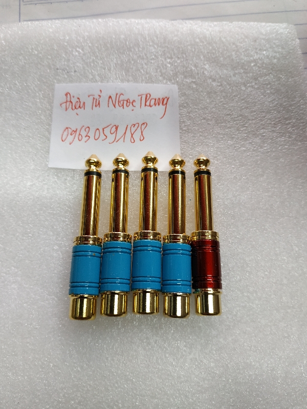 Rắc 6 Ly Ra AV Zin - Combo 4 Cái
