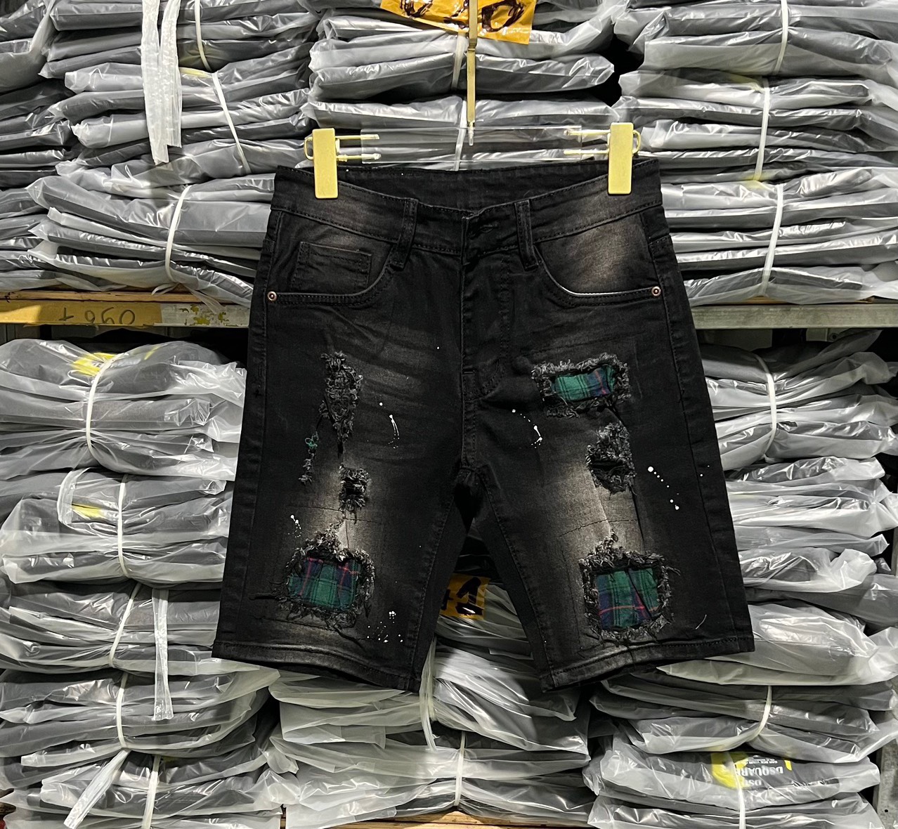Quần short jean nam vải denim cao cấp rách form thêu Vá gối phối màu chuẩn form trẻ trung rất đẹp PVT FASHION