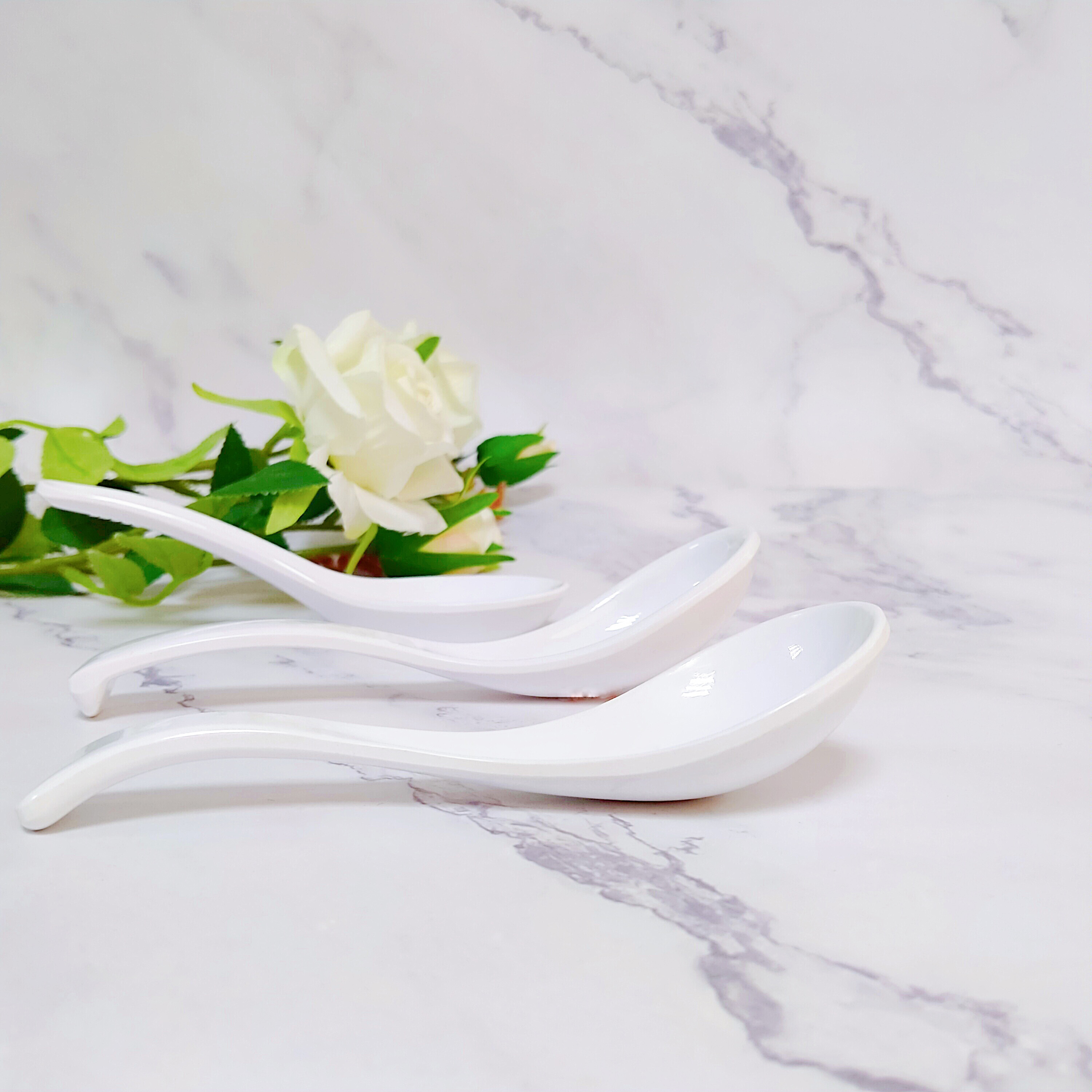 Thìa muỗng Superware Nhựa phíp 100% melamine Trắng