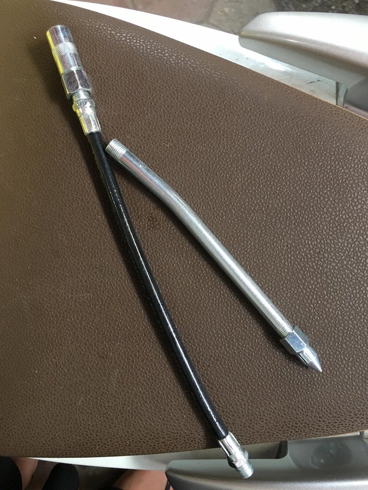 bơm mỡ 500CC