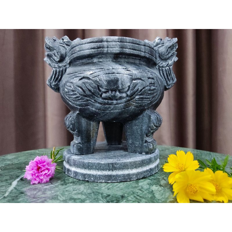 lư hương đá đen cao 20cm