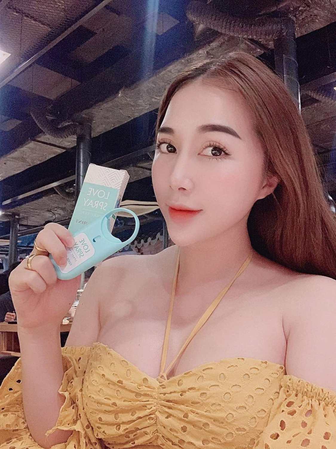 XỊT THƠM MIỆNG LOVE SPRAY BẠC HÀ