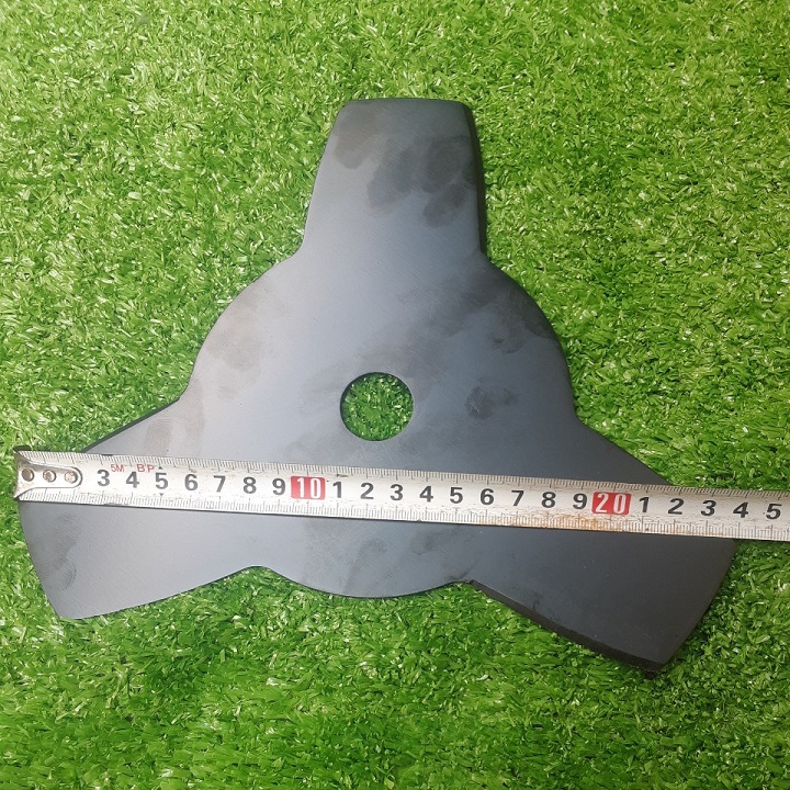 Lưỡi cắt cỏ 3 cánh dùng cho máy cắt cỏ chạy xăng