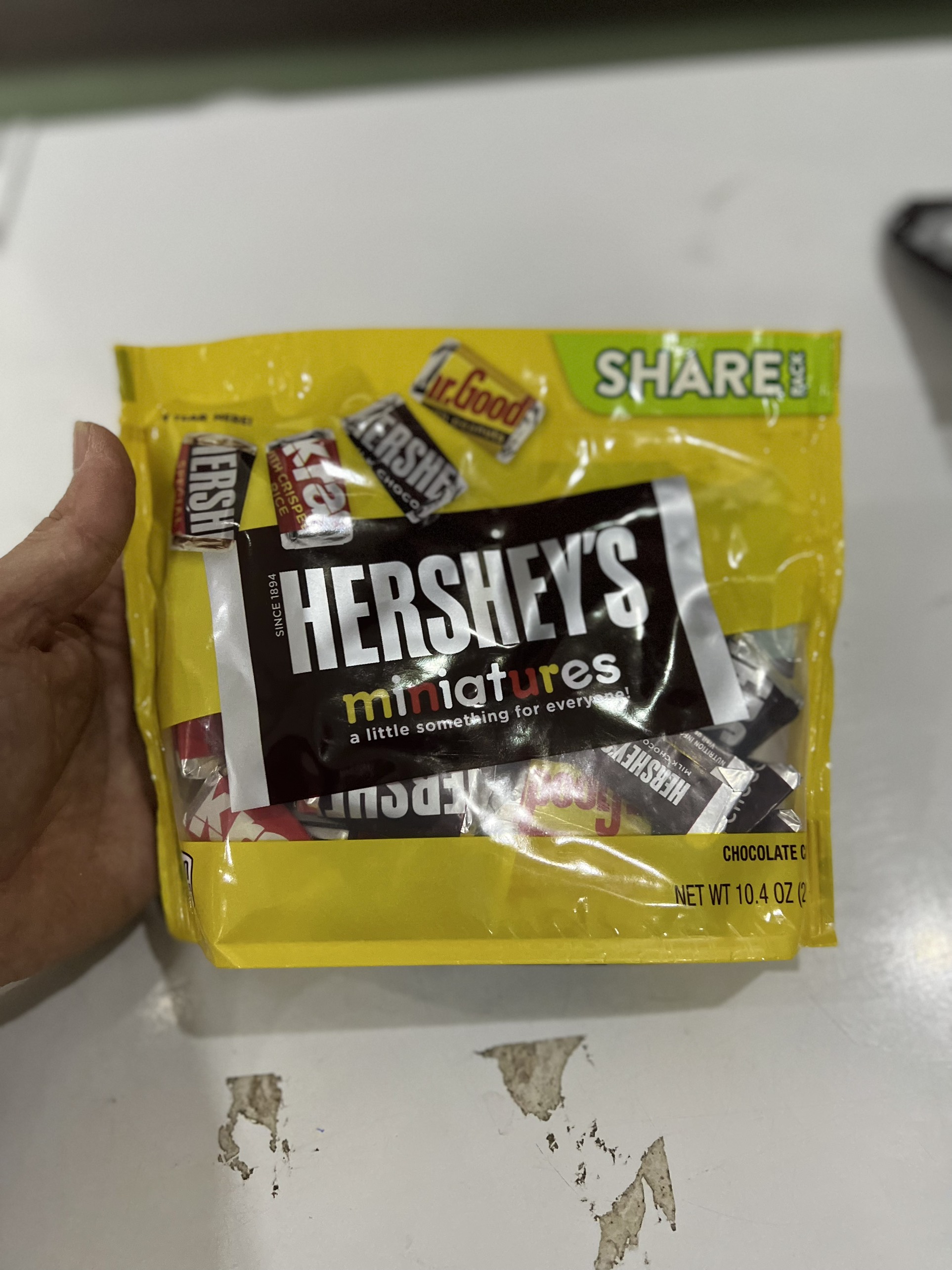 Socola đắng Hershey Nuggets Milk Chocolate gói 289gr Mỹ