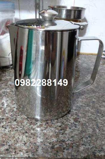 CA ĐÁNH SỮA INOX CÓ NẮP 2 LÍT