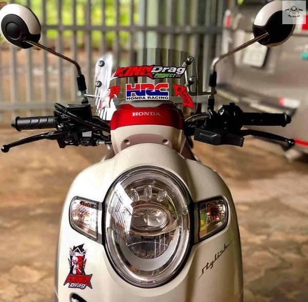 Kính Chắn Gió Cho Xe Scoopy Hàng Đẹp