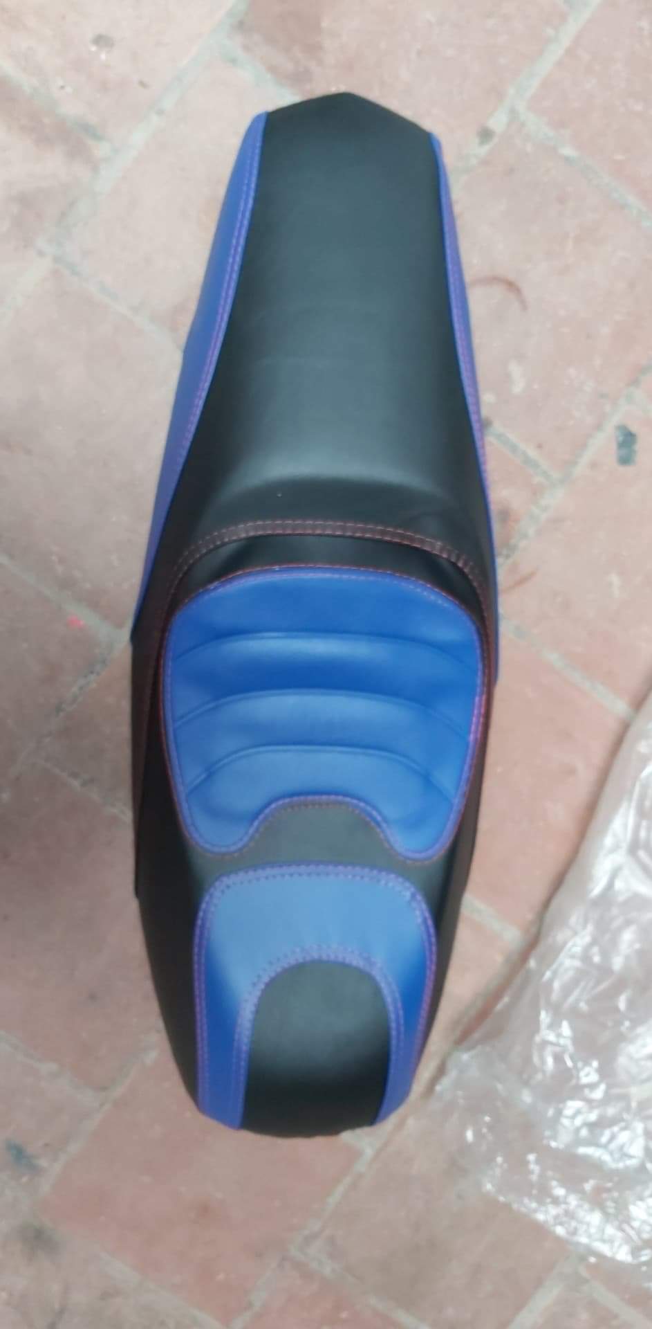 Combo mút yên độ + vỏ yên cho xe Exciter 135