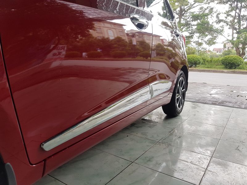 NẸP HÔNG SƯỜN XE I10 2018-2020 Hatchback