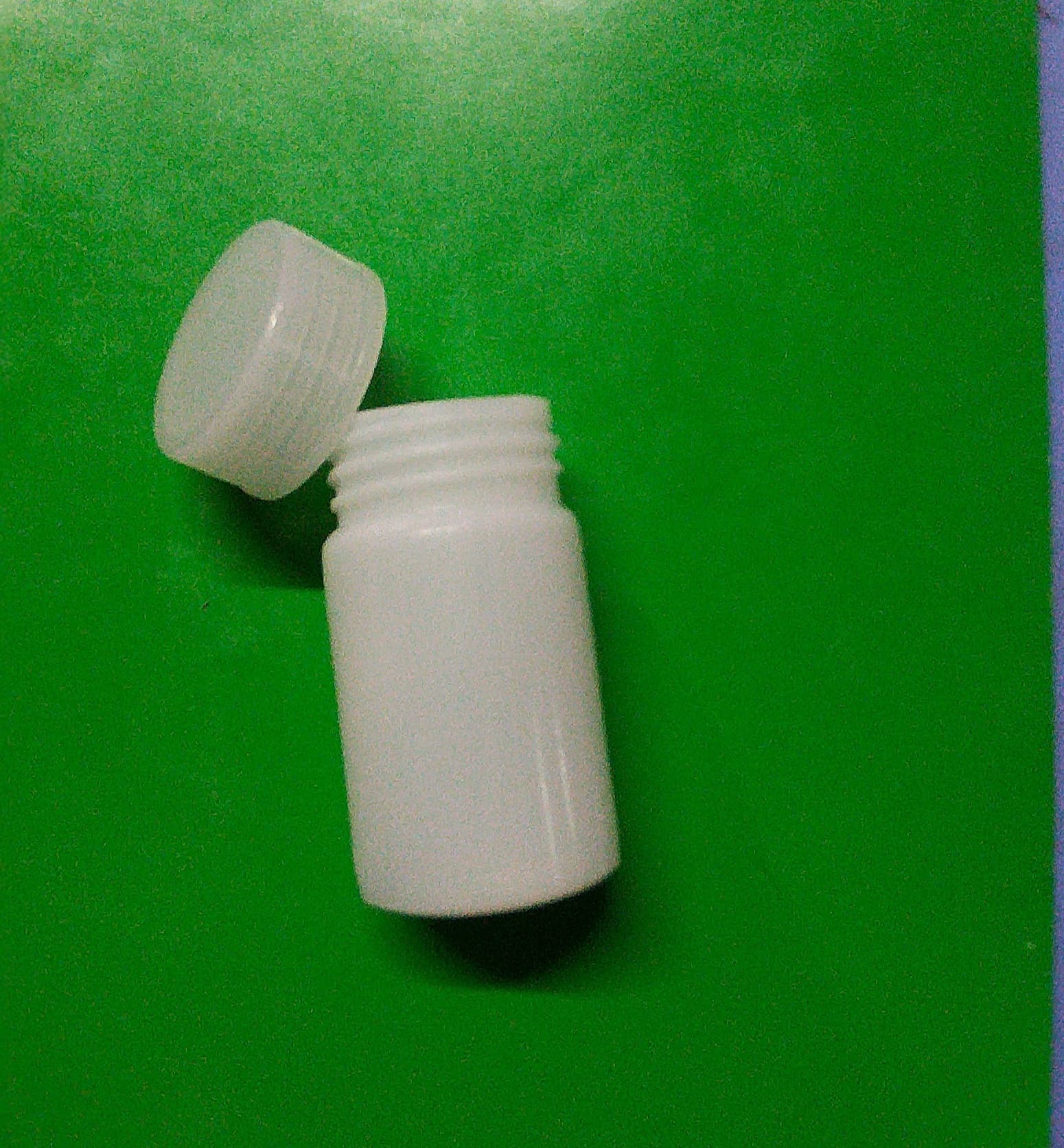 100 HỦ NHỰA 30ML