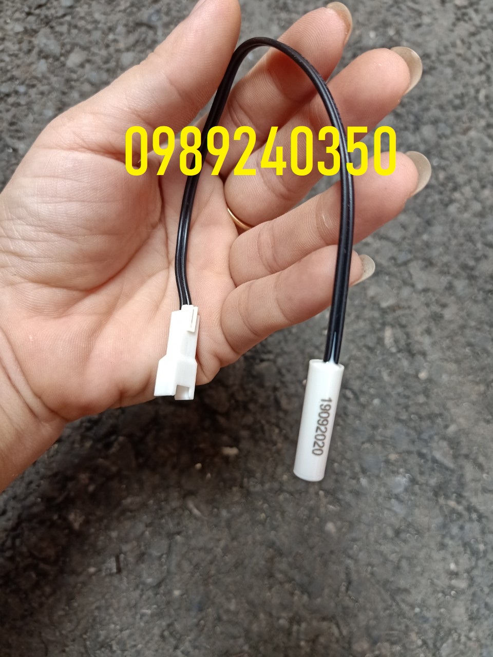 Sensor cảm biến nhiệt độ tủ lạnh Electrolux chính hãng