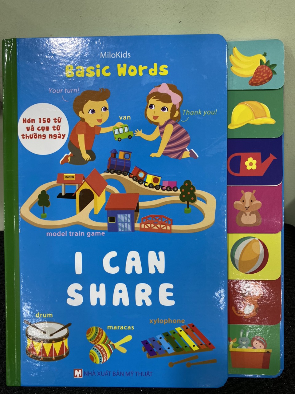 Book: basic words-I can share