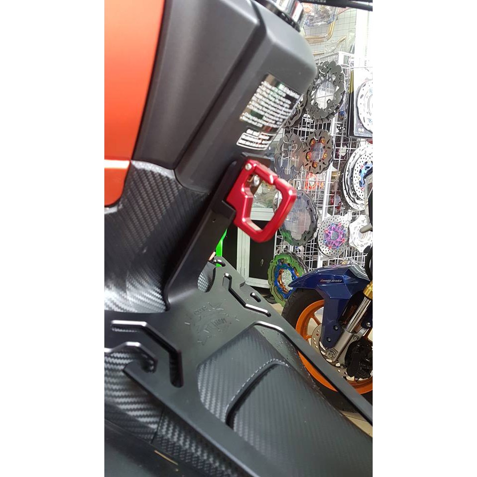 Móc treo đồ rizoma gắn Vario/click/sh/vespa/liberty