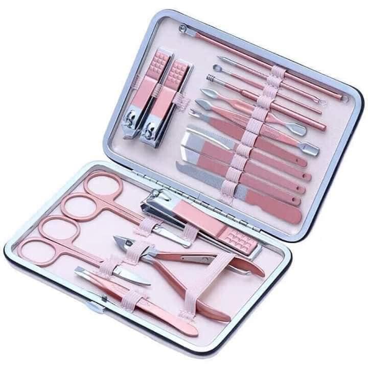 Bộ chăm sóc móng 18 món