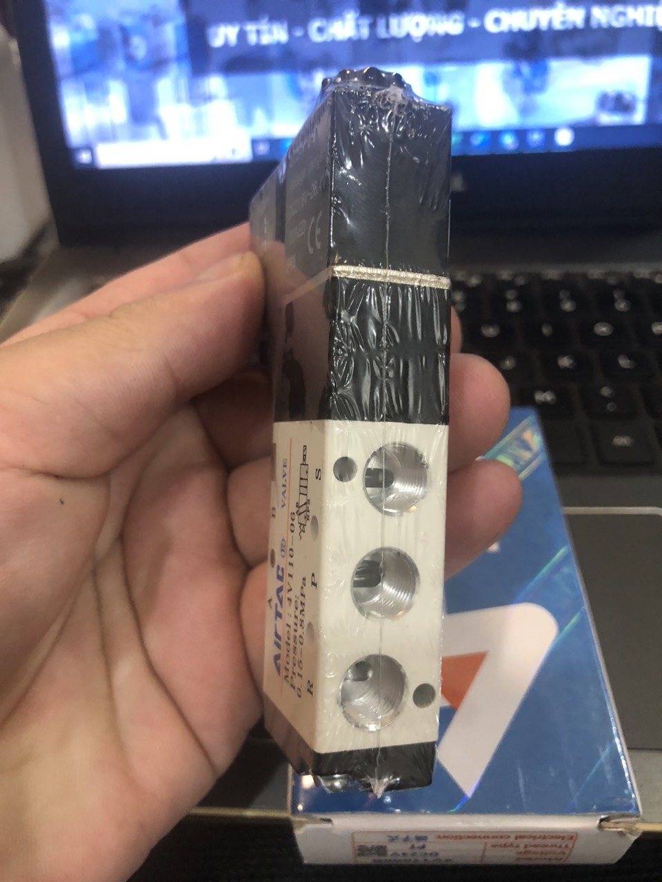 van điện từ Airtac 4v110-06