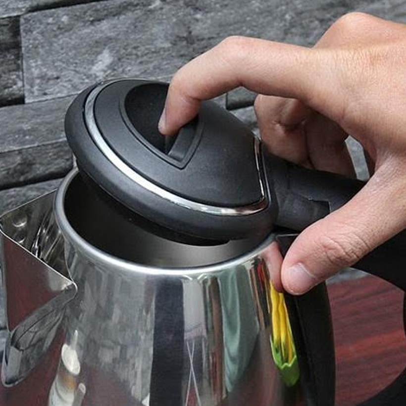 Bình đun siêu tốc inox 1.8 lít Fujishi FB-18