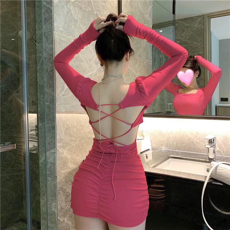 Đầm body tay dài hở lưng đan dây quyến rũ