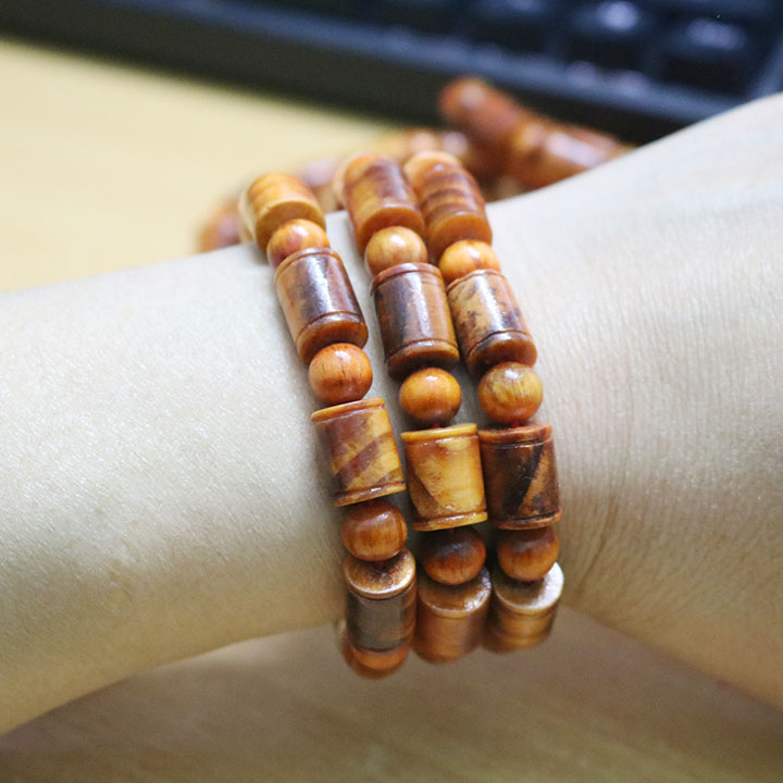 Vòng tay huyết long đốt trúc