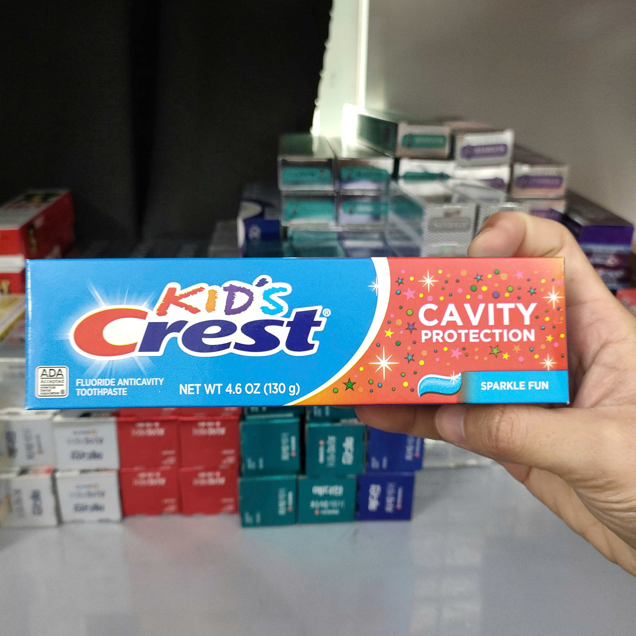 Kem Đánh Răng Crest Kids Cavity Protection MỸ An Toàn Cho Bé 130g - Wincy Mart