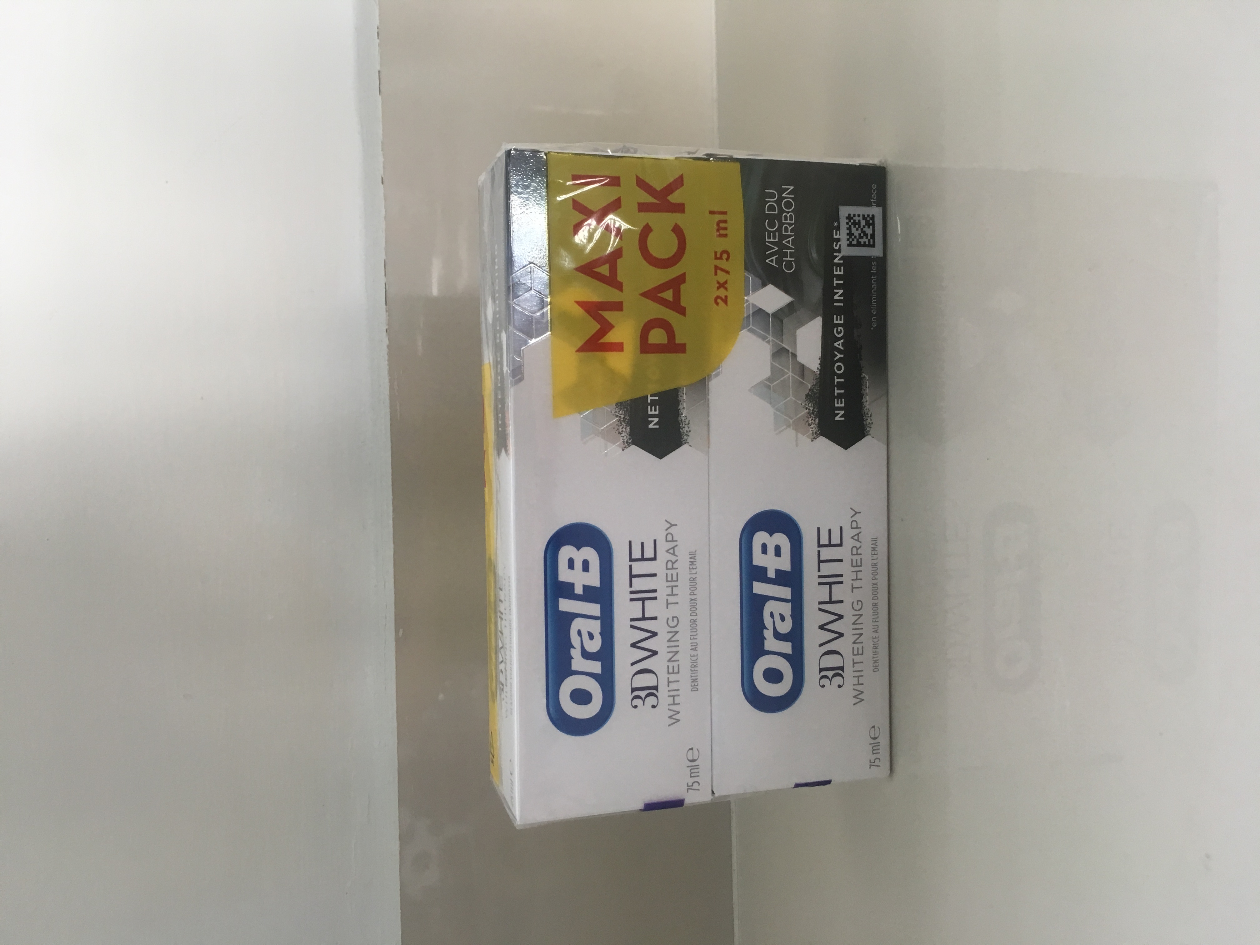 Kem đánh răng Oral-B 75ml/tuýp - hàng Pháp