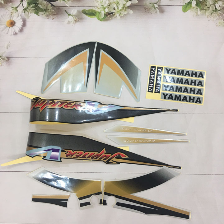 Trọn bộ Tem xe JUPITER V màu Vàng Xám  chữ V màu xanh ngọc-  G40