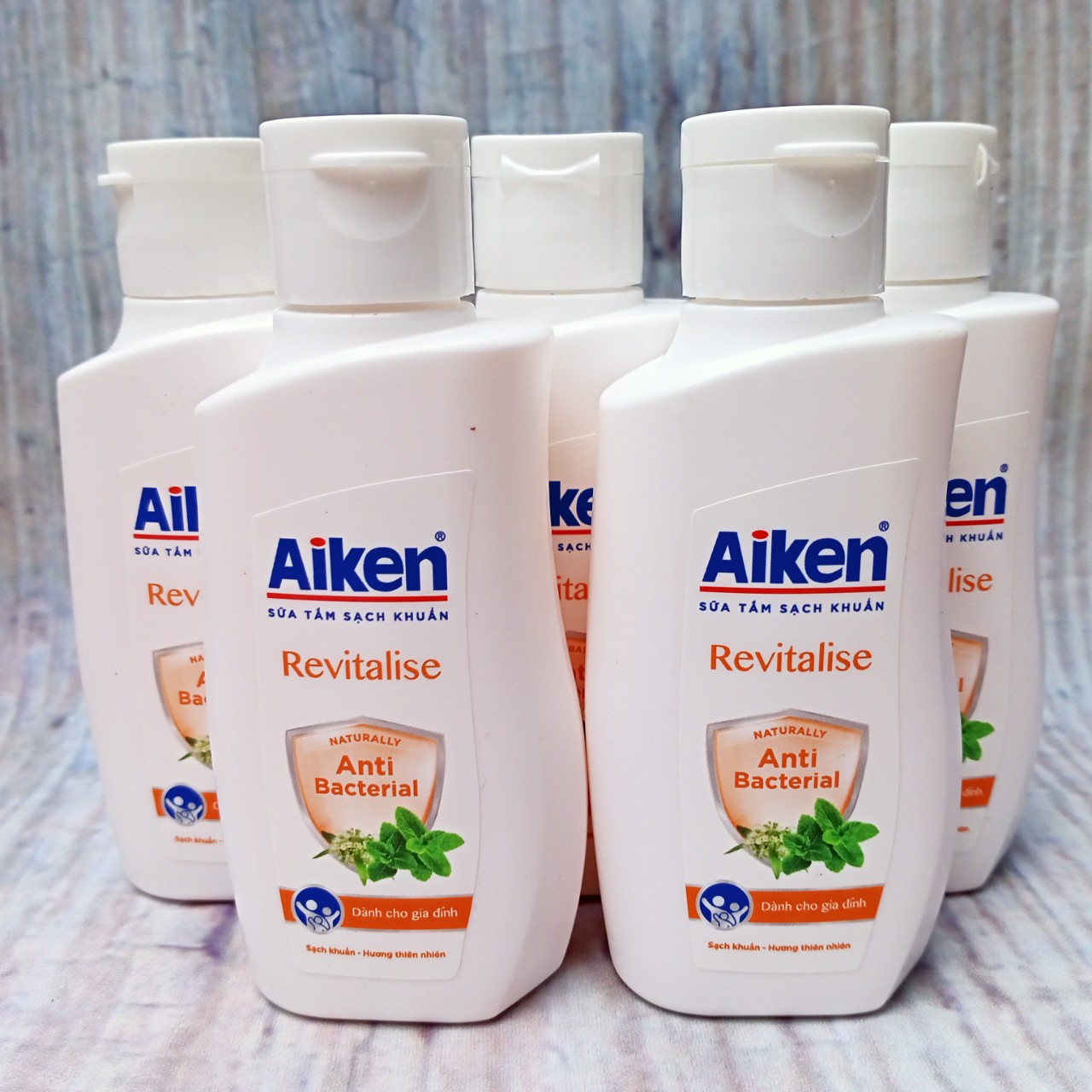 (Hàng khuyến mãi 60g) Set 5 chai Sữa Tắm Sạch Khuẩn Aiken 60g (Hàng tặng)