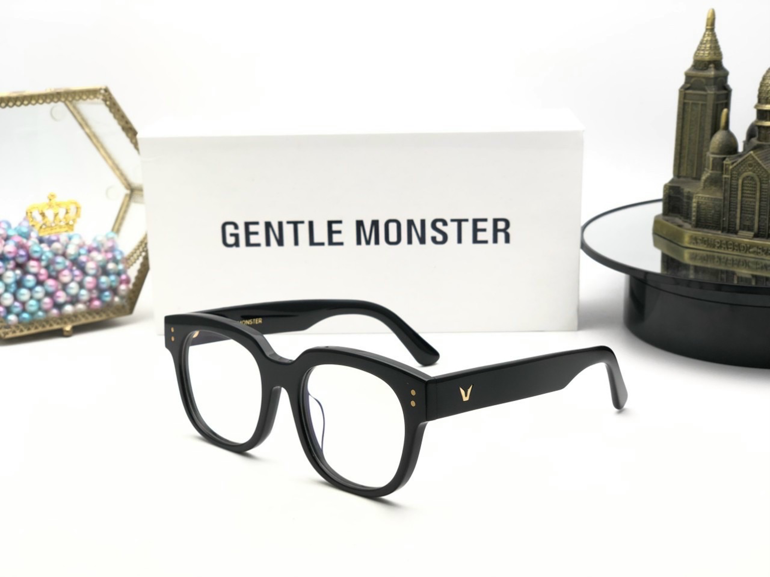 MẮT KÍNH GENTLE MONSTER UNA.C REPLICA 1:1