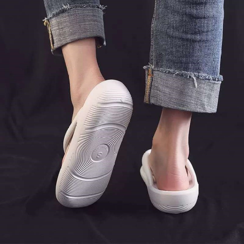 Dép kẹp nữ quai to Đế cao 3,5cm mang êm chân Chống trơn trượt Thiết kế trẻ trung năng động Thích hợp đi tắm biển giá rẻ