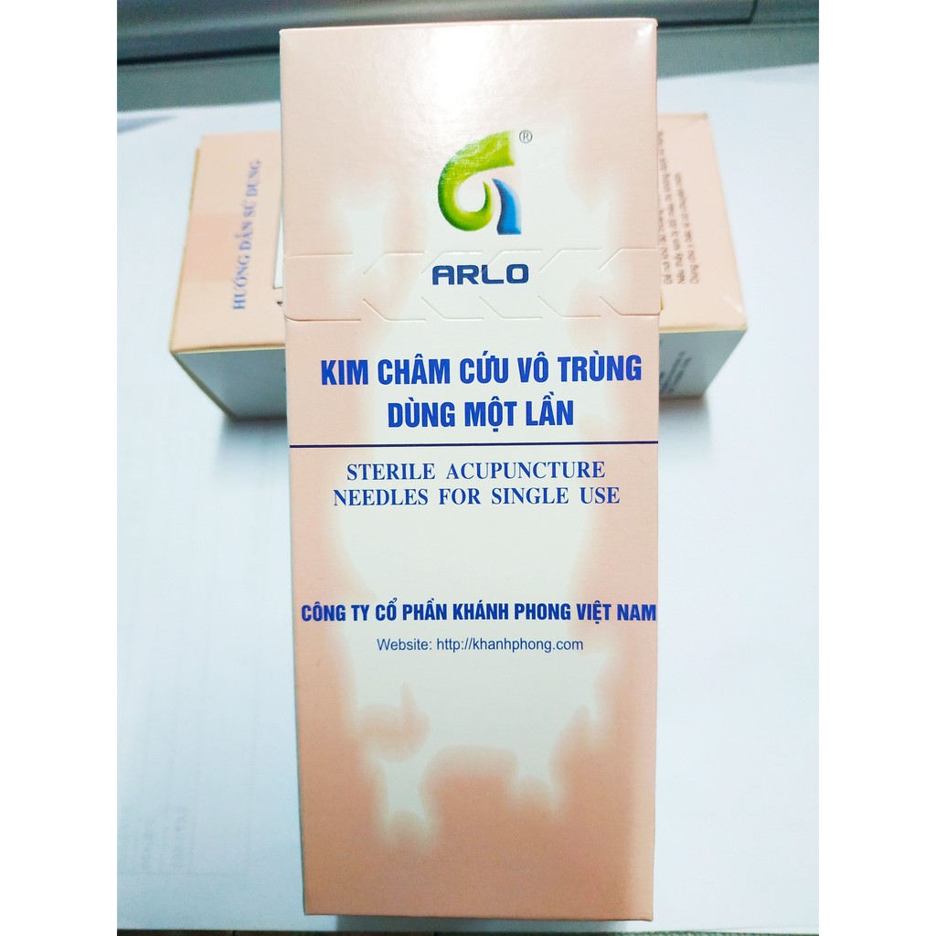 Kim châm cứu Vô Trùng Khánh Phong