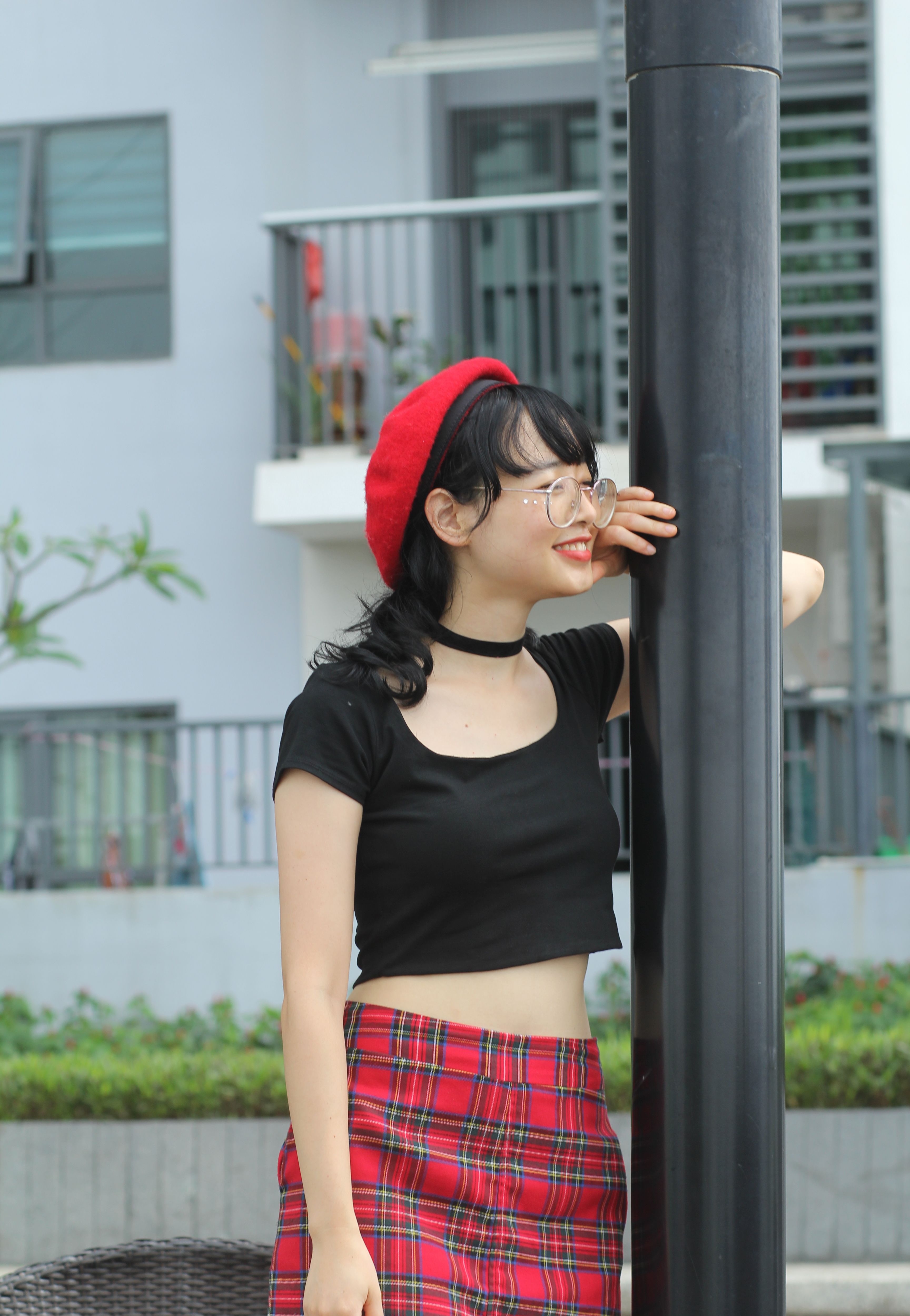 Áo Croptop Cổ Vuông Cộc Tay Nữ màu đen Croptop basic Burny A3003191B