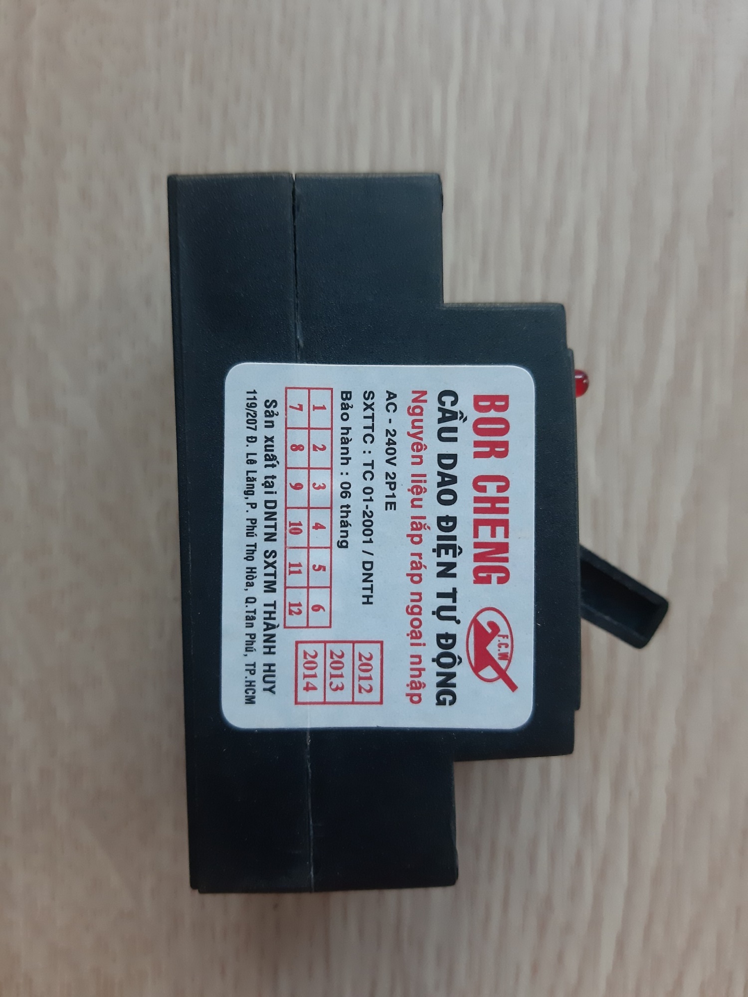 Atomat Đen 10A 15A 20A 30A 40A CB Cóc MCCB