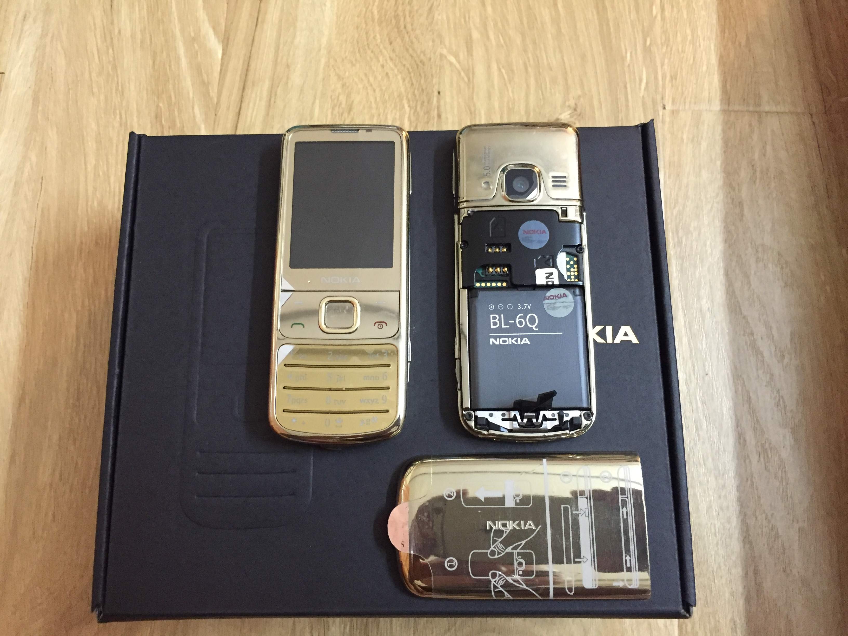 [HCM][ĐIỆN THOẠI CỔ] Nokia 6700 Classic Gold Zin BẢO HÀNH 1 NĂM