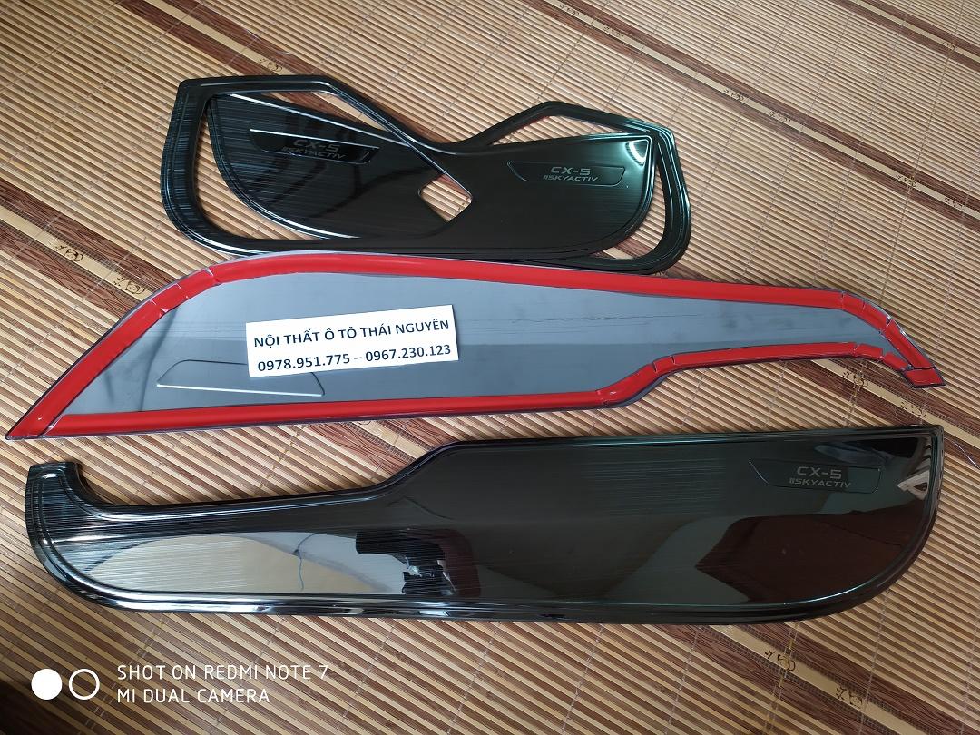 Ốp chống xước tabli cánh cửa Mazda CX5 titan