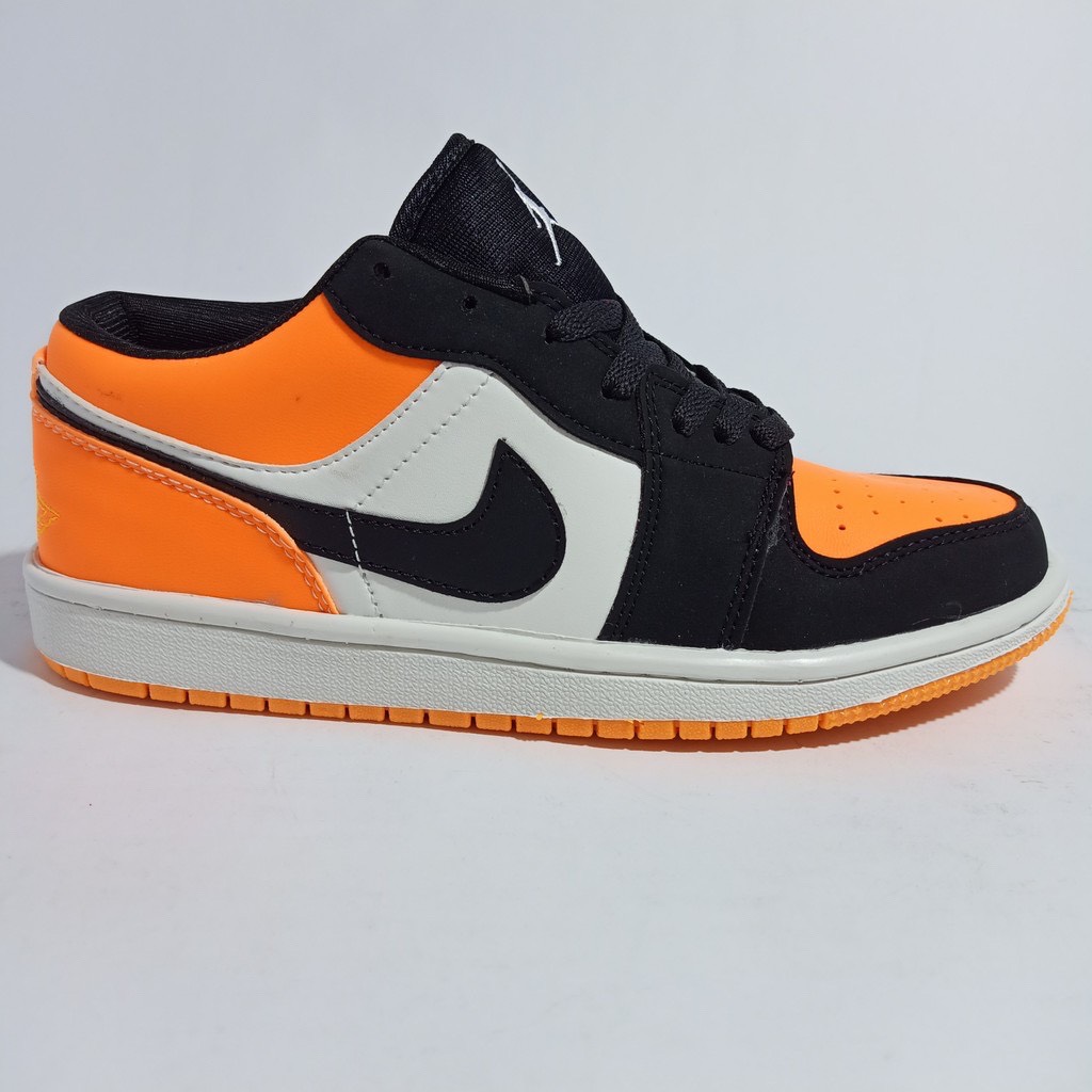 GIÀY JORDAN1 CỔ THẤP HOT HIT 2021
