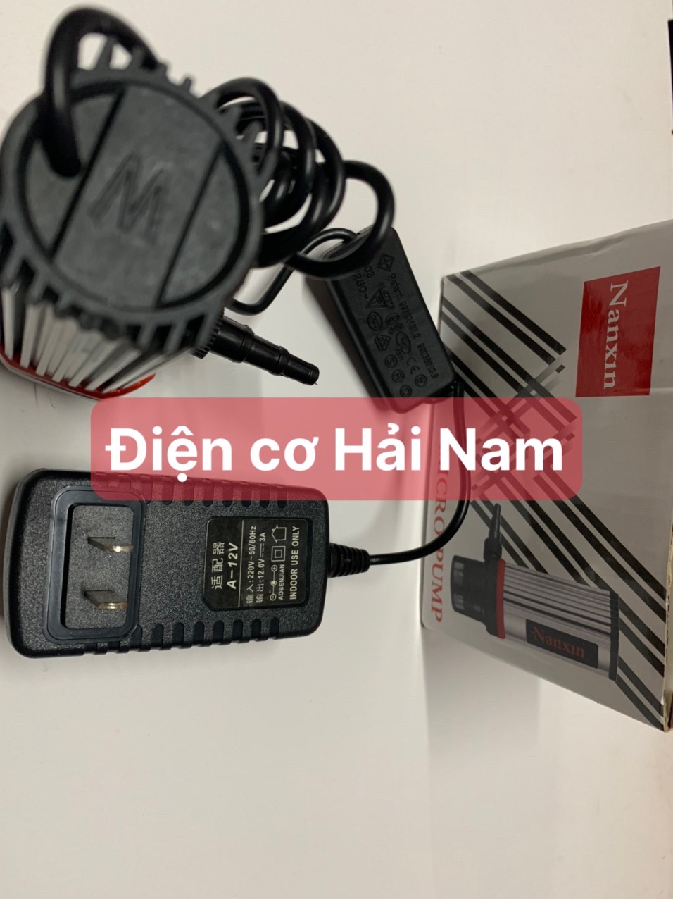 bơm xẻ rãnh tường 12V-3A NANXIN