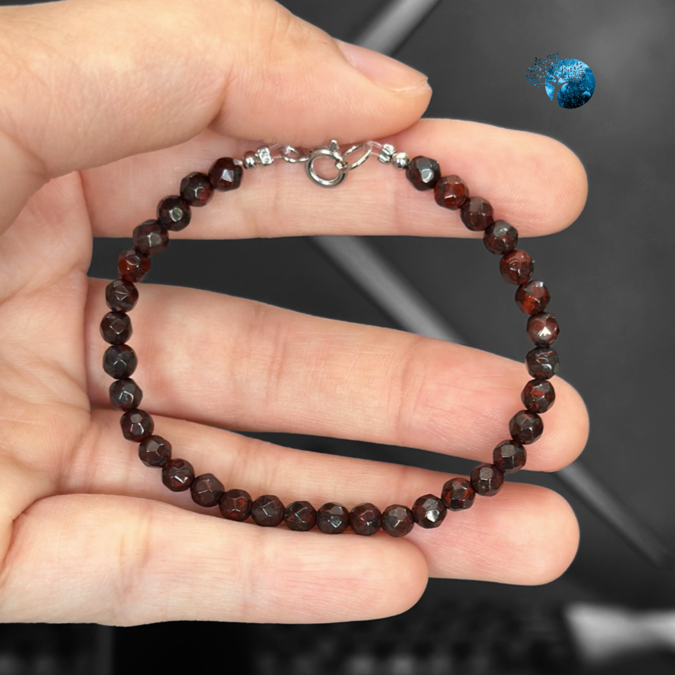 Vòng tay đá brecciated jasper hạt méo 3.5~4mm