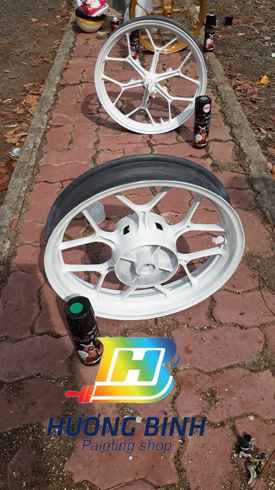 [COMBO] Sơn xịt Samurai màu Trắng - 102 với bóng K1K