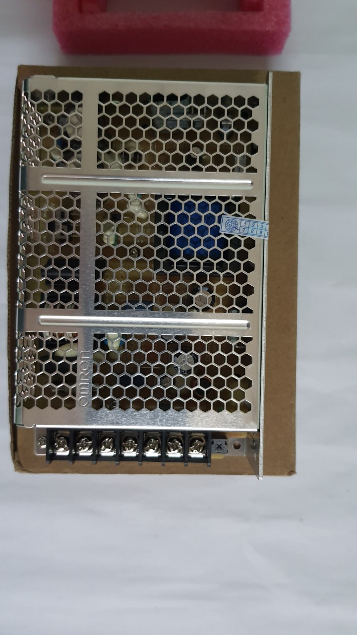S8FS-C15012 - Nguồn 12V/ 8.5A - Omron