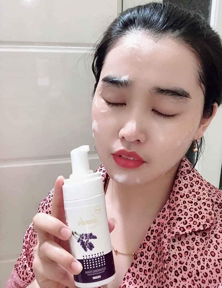 SỮA RỬA MẶT SẠCH SÂU LAVENDER BEST SKIN